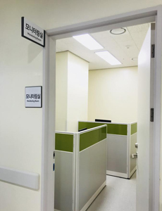 모니터링실 이미지